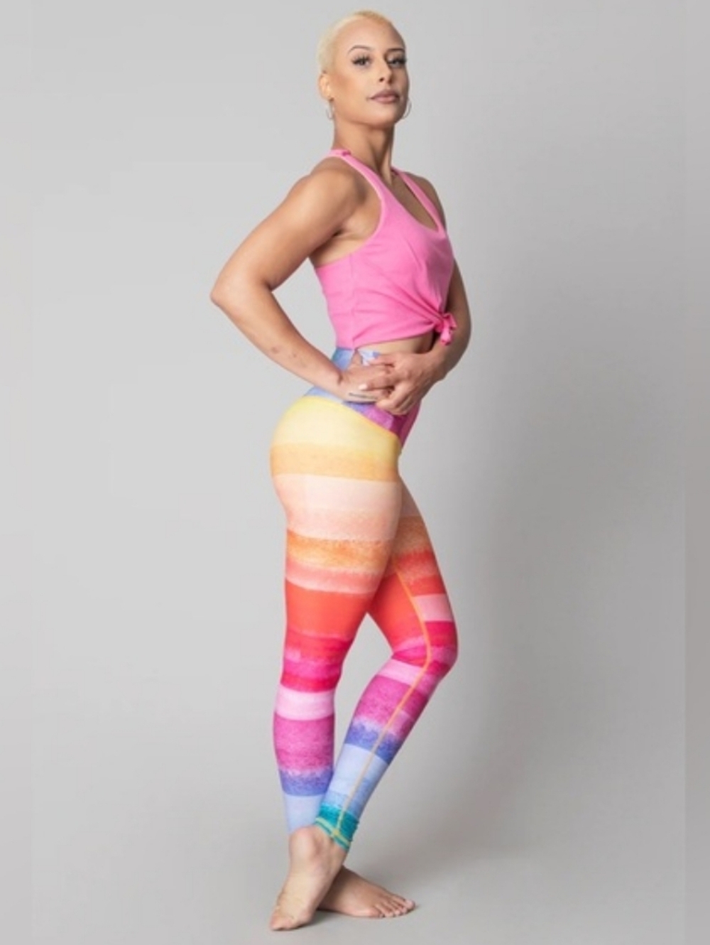 🎀🎉✨️🪅●●●Niyama Sol Rainbow Glow Gradient Leggings -XS●●●  Like New